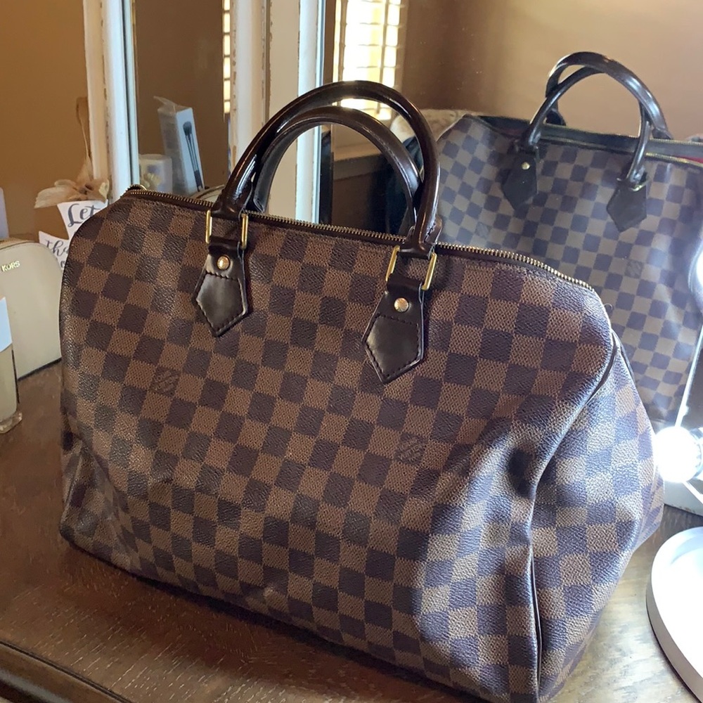 Brown handbag 👜
